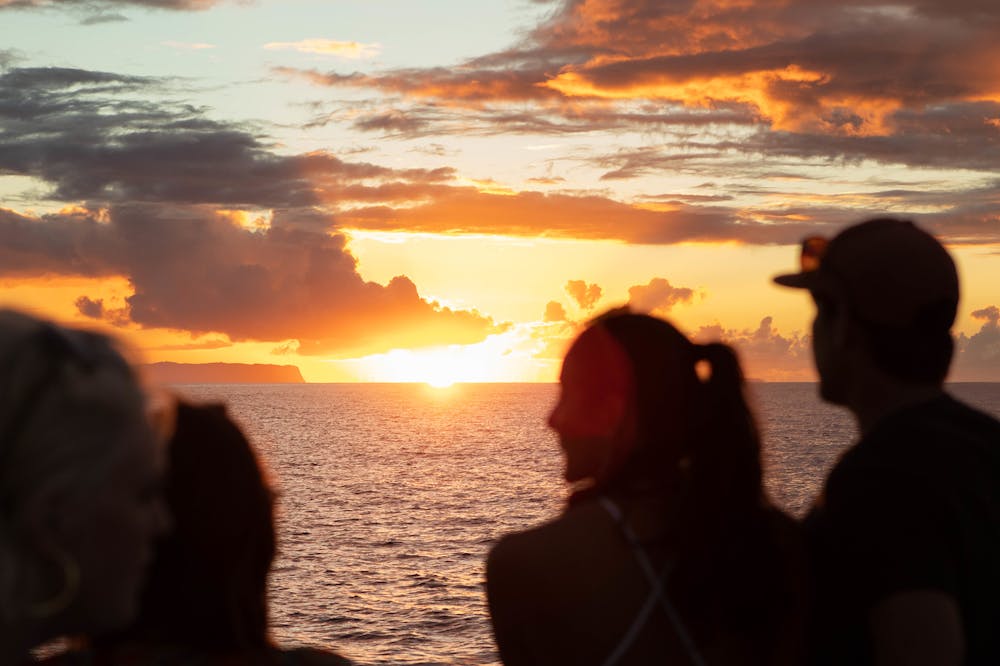 Kauai sunset boat tours