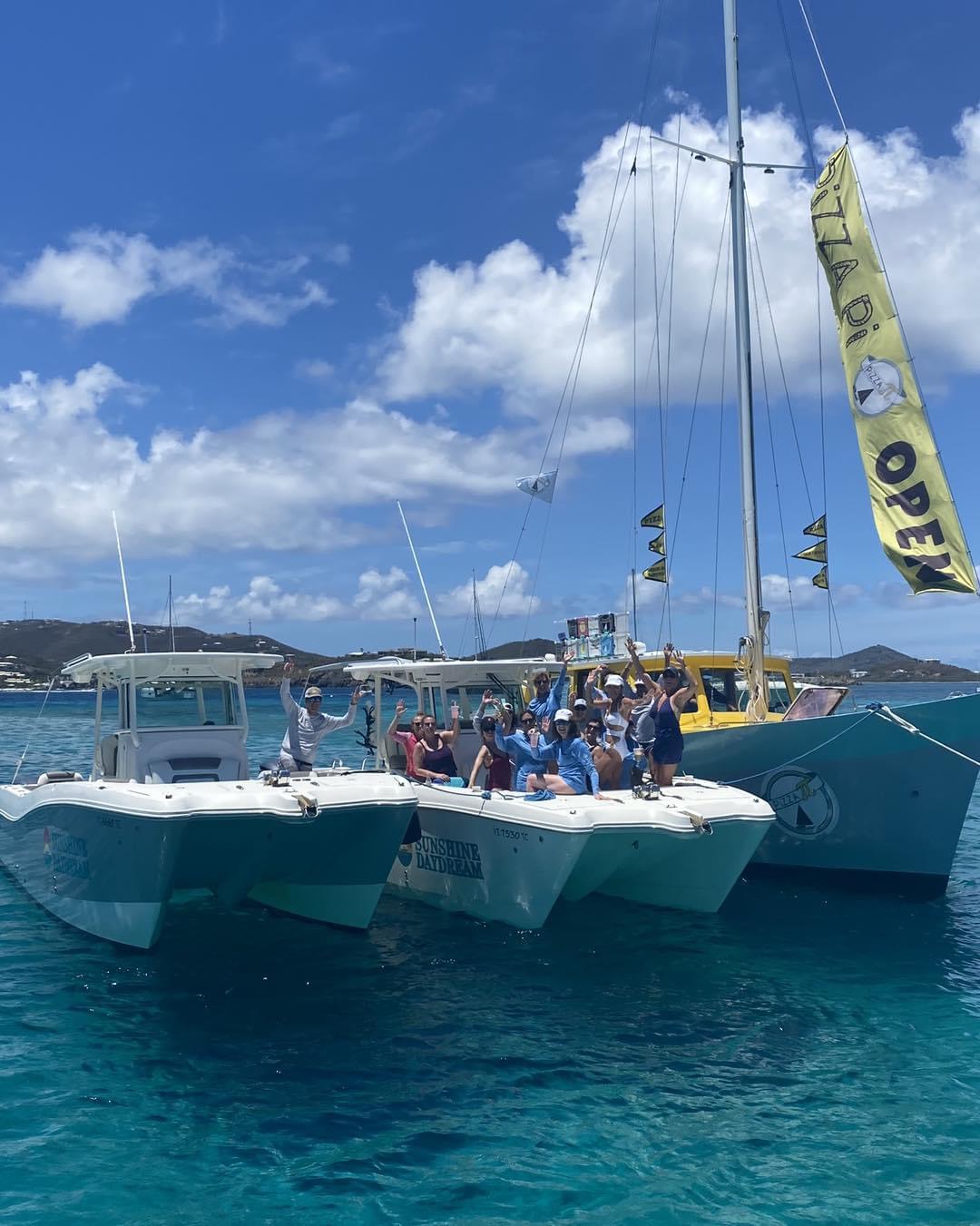 Pizza Pi Pizza Boat, USVI | Sunshine Daydream Boat Charters