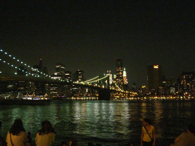 Brooklyn Bridge park