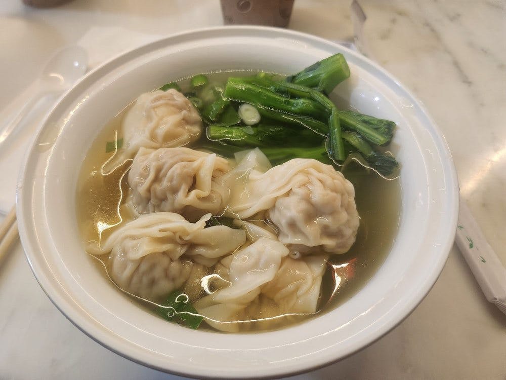 Mei Lai Wah Wonton Noodle Soup