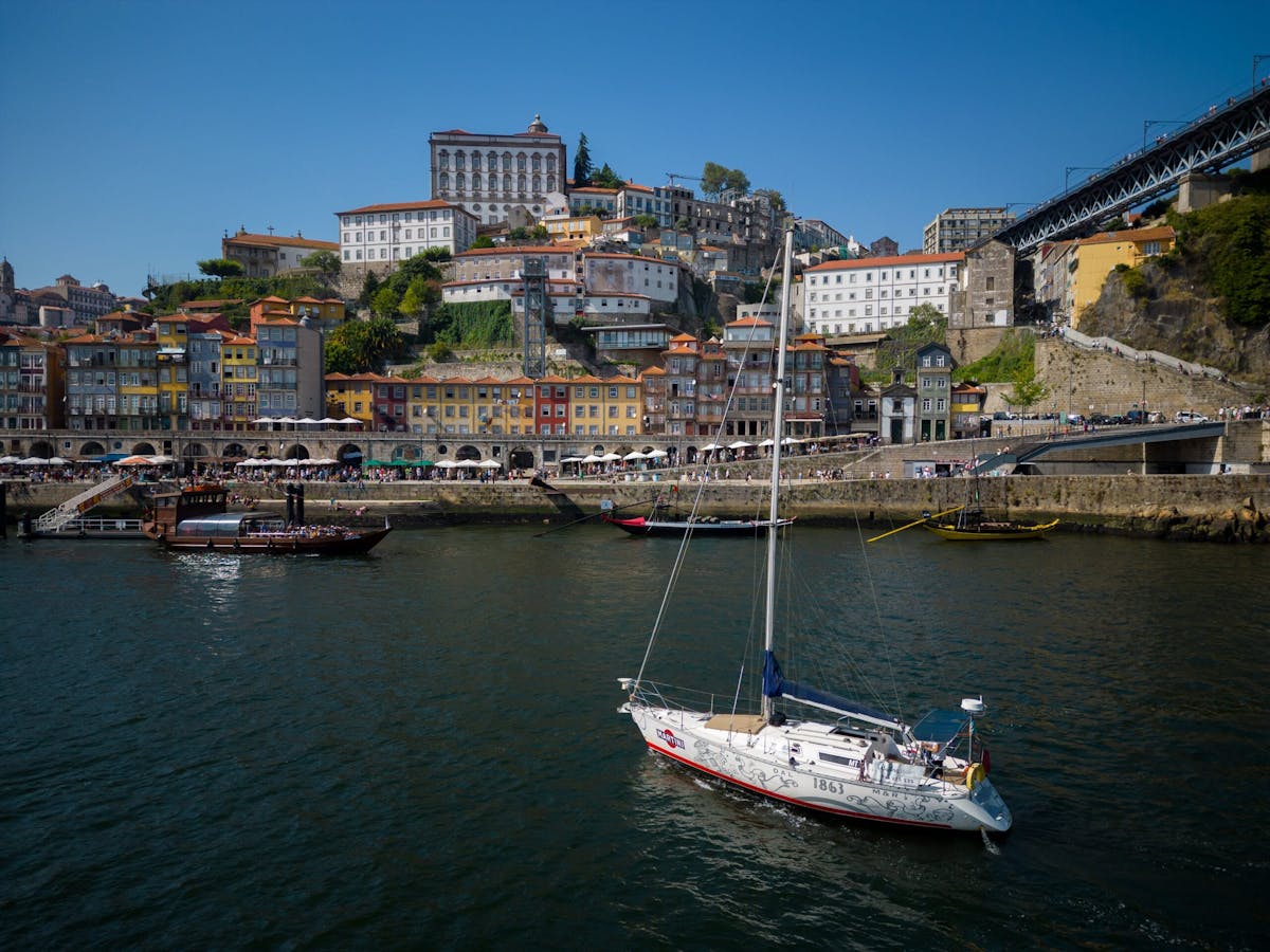 Sailboat Calitor sailing in the Douro River, Oporto, Portugal