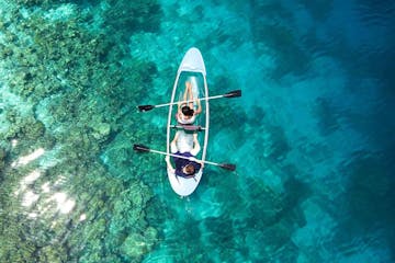 a-clear-kayak-in-oahu-waters