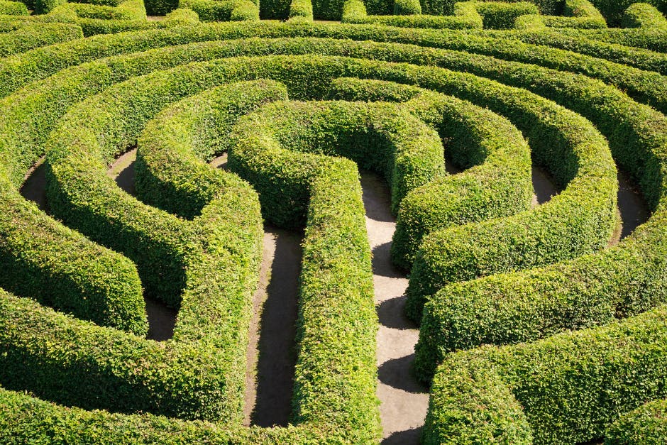 History of Corn Mazes, labyrinth