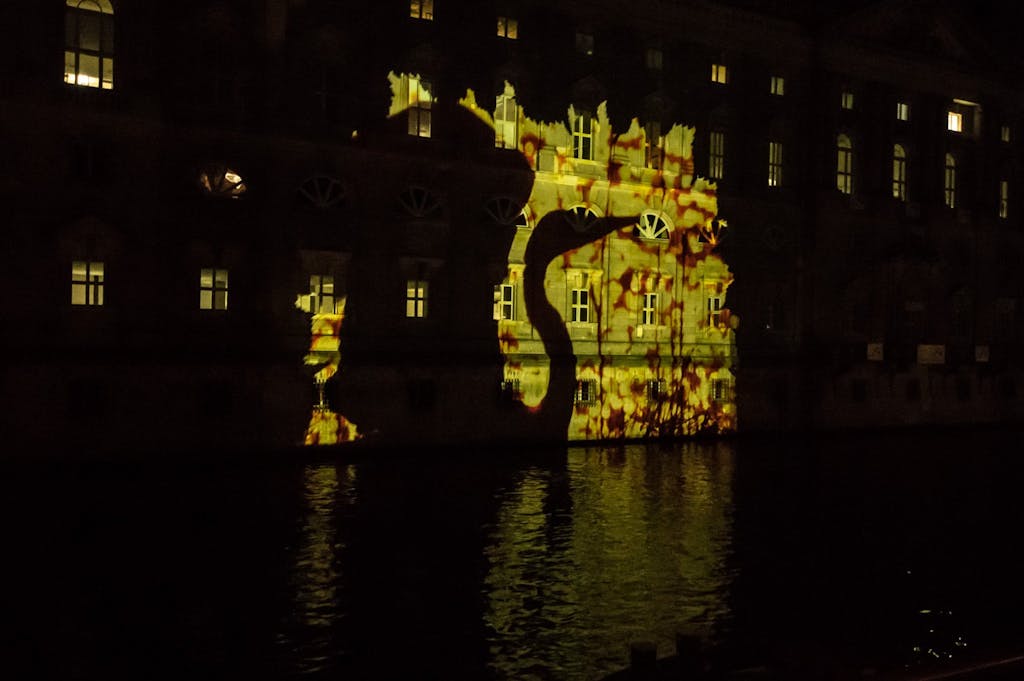Projektion vom BUND Deutschland bei Festival of Lights 2016 am Alten Marstall