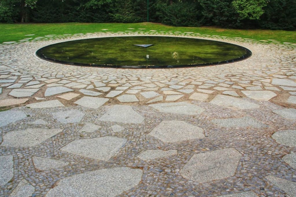 Denkmal für die ermordeten Sinti und Roma in der NS Zeit