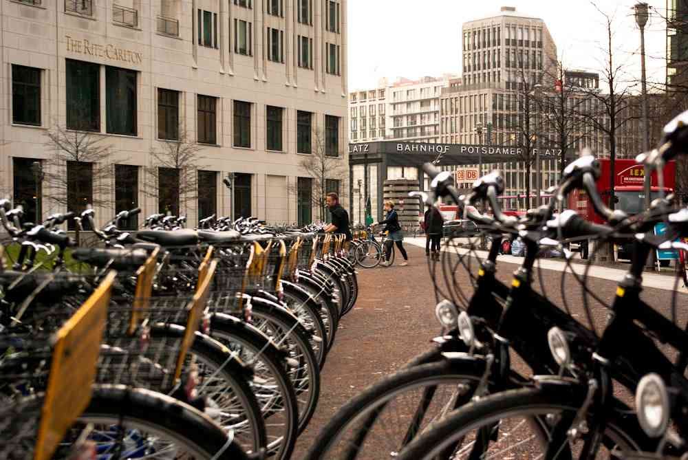 Fahrradvermietung am Potsdamer Platz - Anlieferung Berlin on Bike 