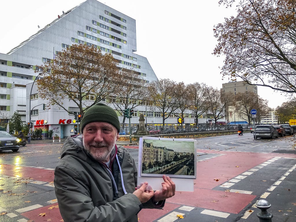 tour guide Brendan showing us a picture what a big street in Schöneberg looked like before being destroyed in WWII
