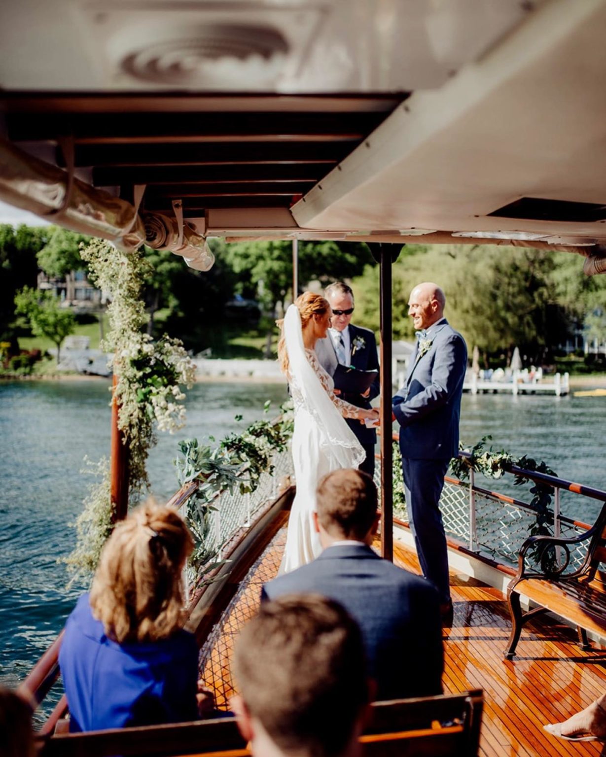 lake geneva wedding cruise