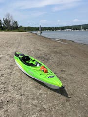 Rental: Double Kayak & 2 Paddles – Cottage Toys
