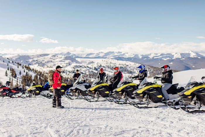 Vail Snowmobile Tours - Snowmobiling Colorado - Nova Guides