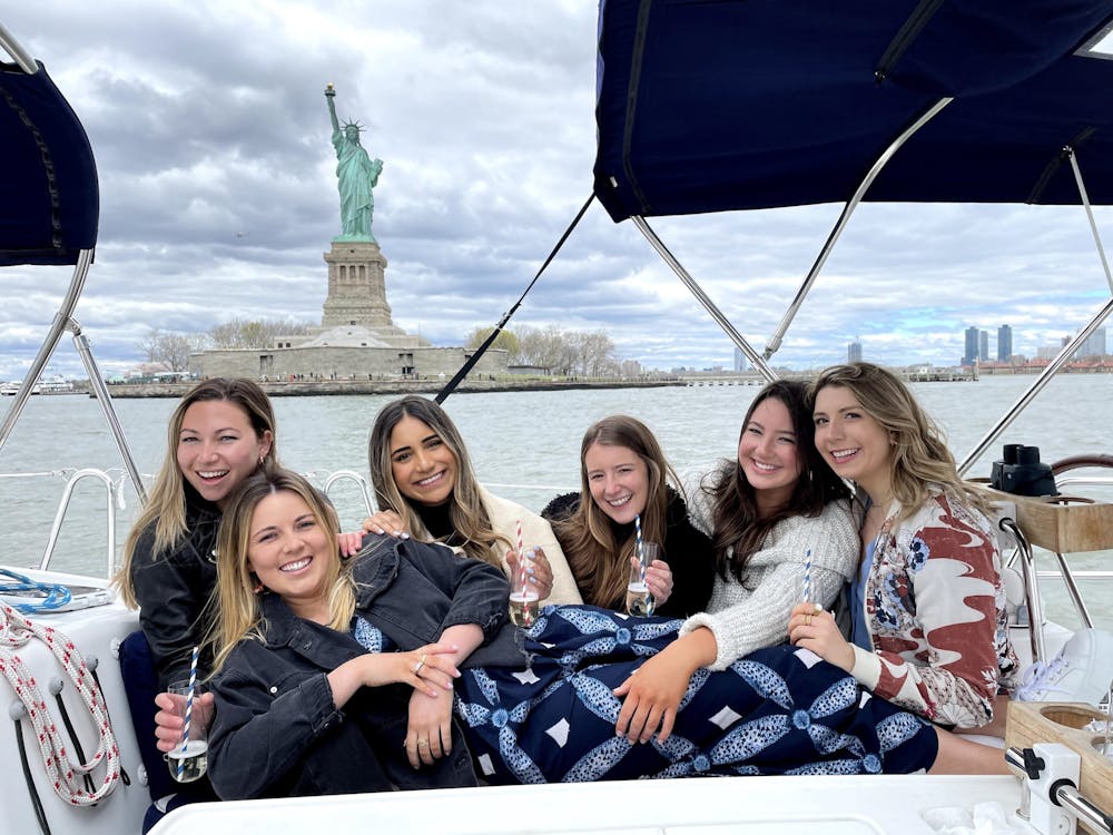 most-unique-birthday-party-ideas-in-nyc-go-sailing-nyc