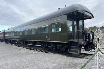 Office Car 21's Southern Livery Debut at Grand Junction