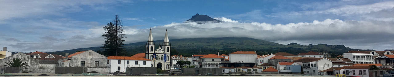 port de Madalena, à Pico, prise du ferry, lors d'une visite à Faial
