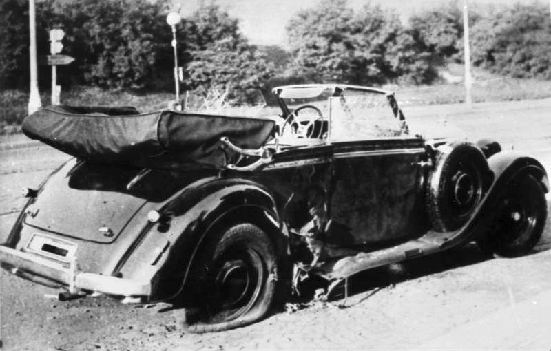 a car parked on the side of a vehicle