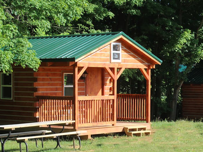 Red Tail Cabin in Hocking Hills | Hocking Hills Adventures