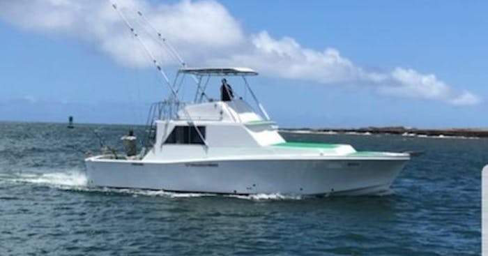 Kauai Sport Fishing Adventure: Get a Lifetime Experience on Our 45ft  Bertram Sport Fisher: Book Tours & Activities at