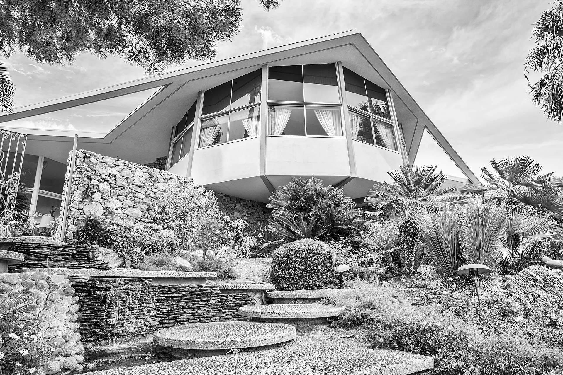 Palm Spring Celebrity Tours | Visit Celebrity Homes In Palm Springs