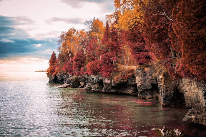 Red Cliff Tours | Apostle Island Kayak Tour Red Cliff, WI