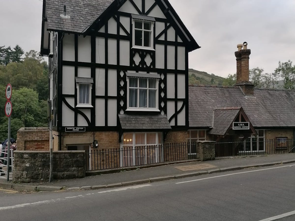 External picture of Berwyn House