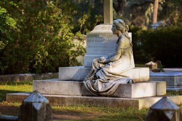 Bonaventure Cemetery Photography by Alissa Lee Nicholson