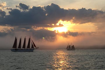 sunset sailing from bar harbor maine