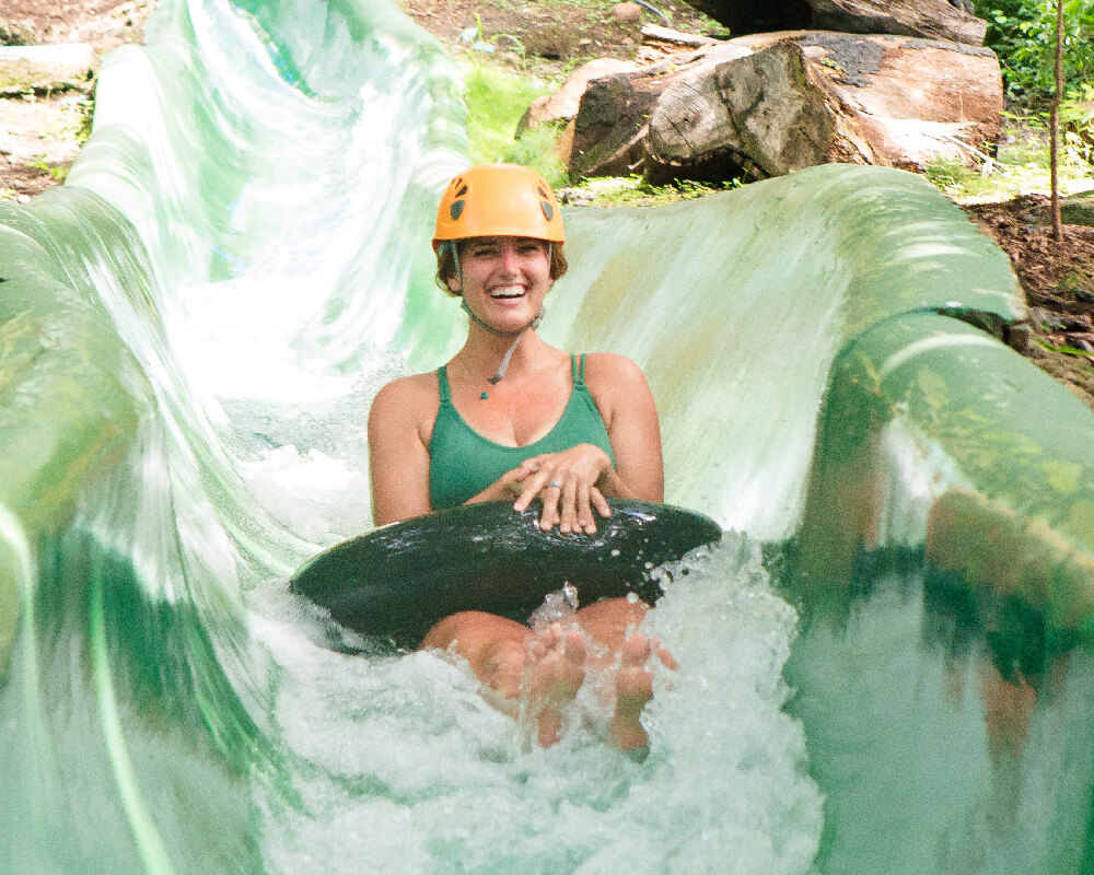 longest water slide - 400 meters at Vandará