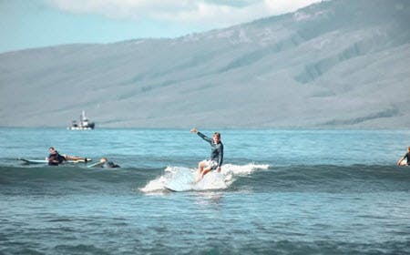 Maui Surf Lessons From Local Professionals