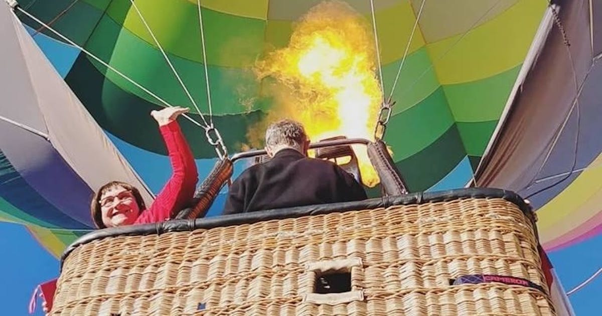Hot Air Balloon Hook -  Canada
