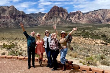 Red Rock Overlook - Cheers Nevada Tours