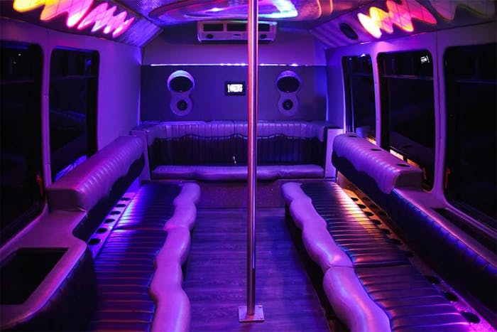 20 Passenger Party Bus Austin, TX | Party Bus for 20 People