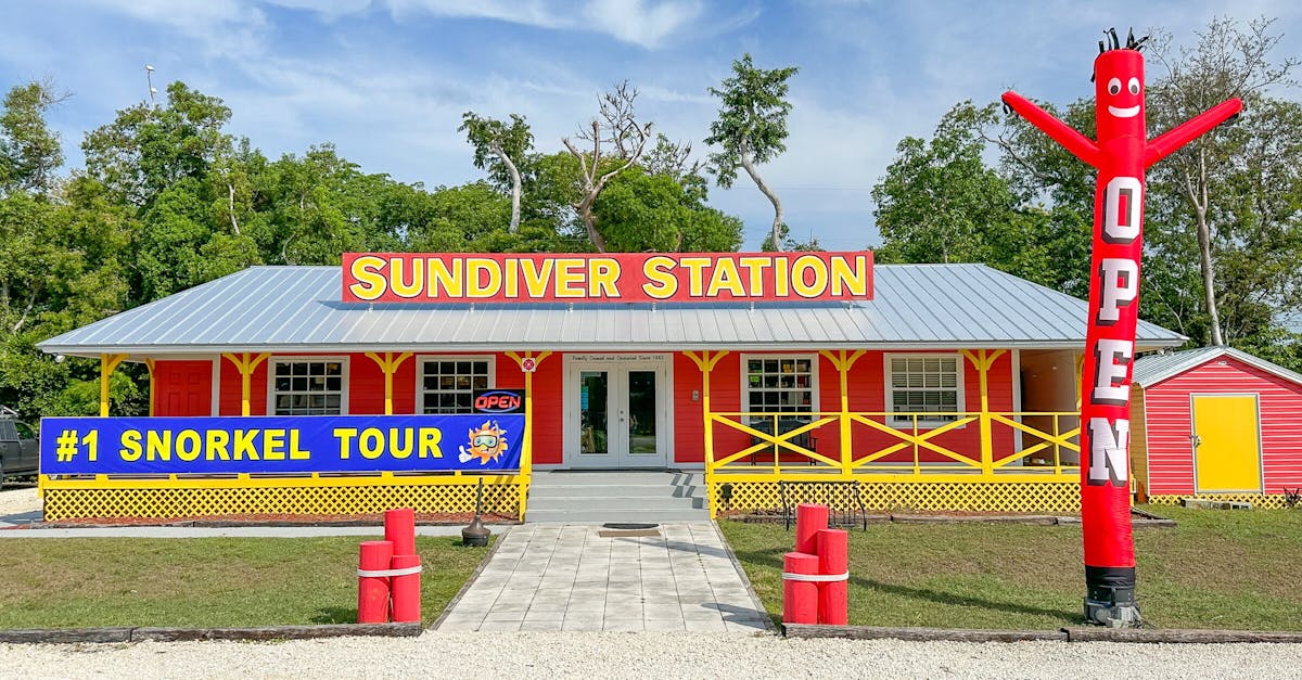Sundiver Station Snorkel Tours in Key Largo