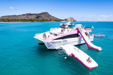Pink Sails Waikiki - Water Park on Oahu