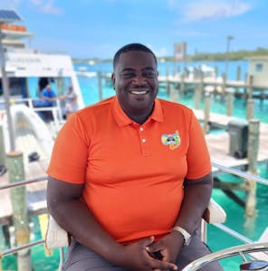 yacht charter in nassau bahamas