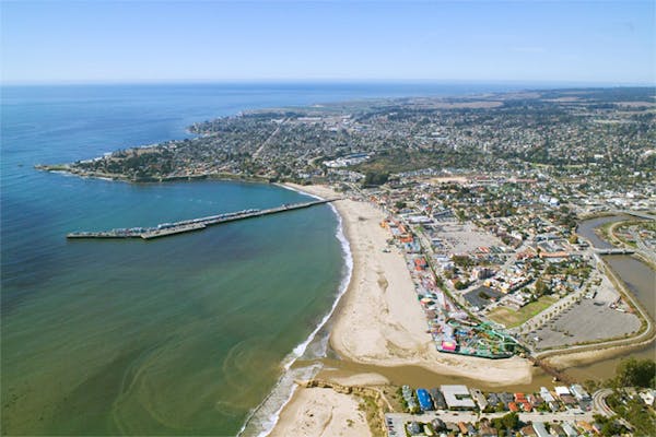 Aerial_view_-_Santa_Cruz_CA