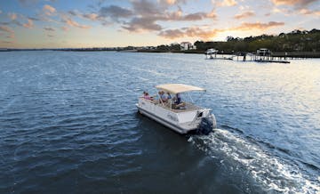 What To Pack In Your Pontoon Boat Rental