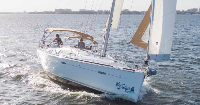 boat charter in South Carolina | Charleston Sailing Charters