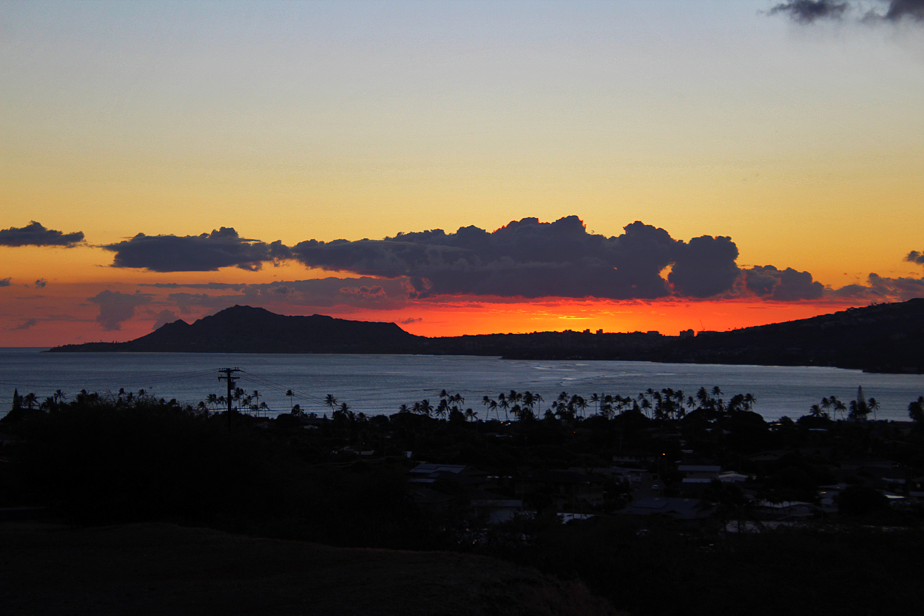 The silhouette of Diamond Head resembles a pregnant lady laying down. 